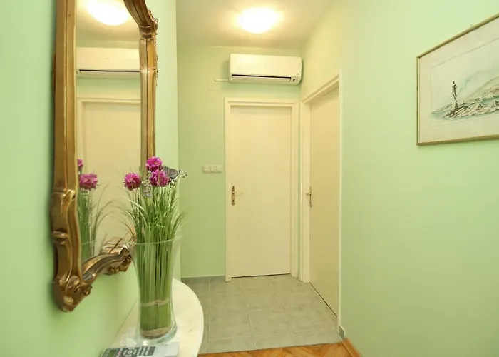 With Parking Space Silo, Krk - 18751 Apartment