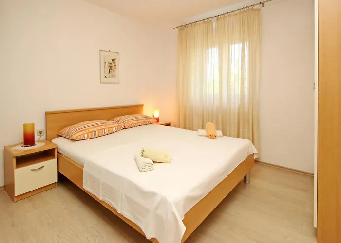 Apartament With Parking Space Silo, Krk - 18751 *